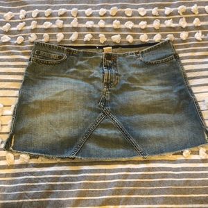 Abercrombie & Fitch Denim Mini Skirt w frayed hems